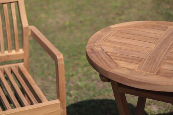 Round Folding Table