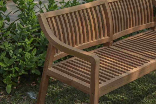 Kalina Bench
